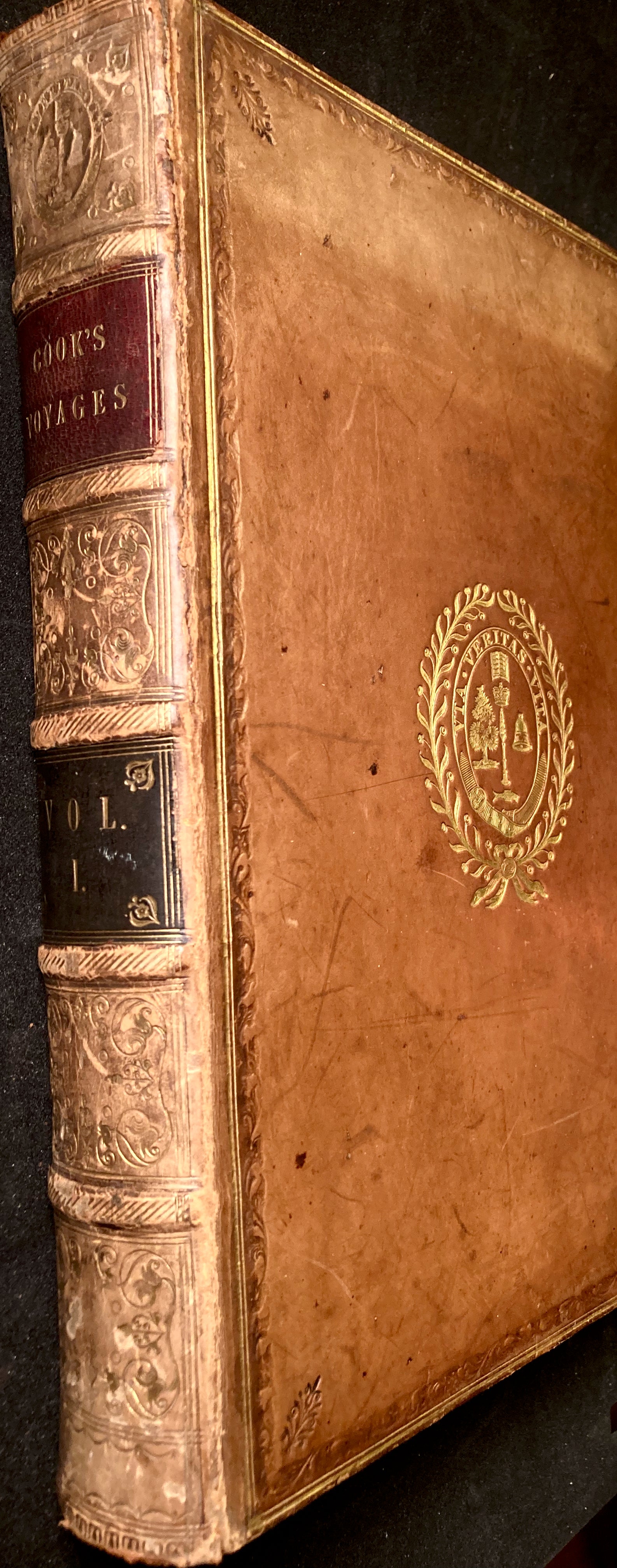 The Voyages of Captain James Cook Round The World :illustrated